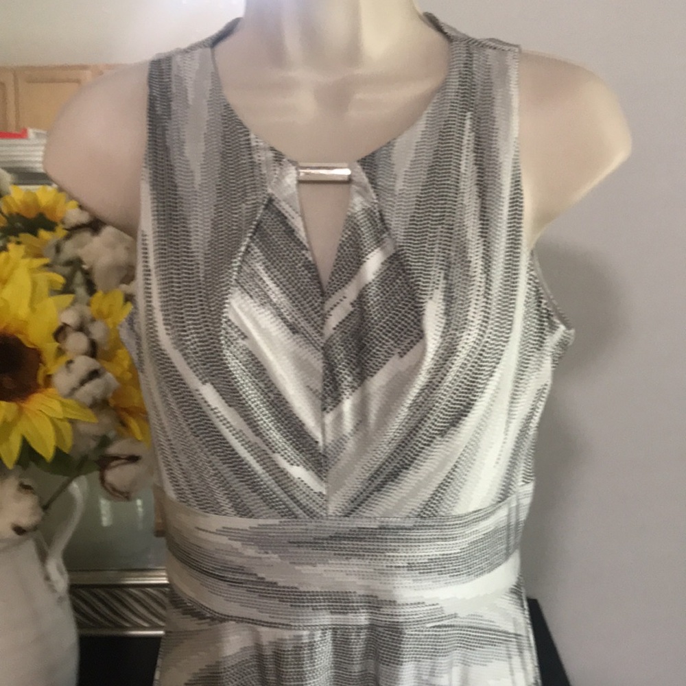 Gray and White Halter Midi Sundress for Wedding Guest - Picture 2 of 3